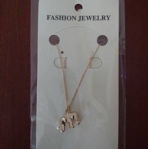 Cute elephant pendant necklace